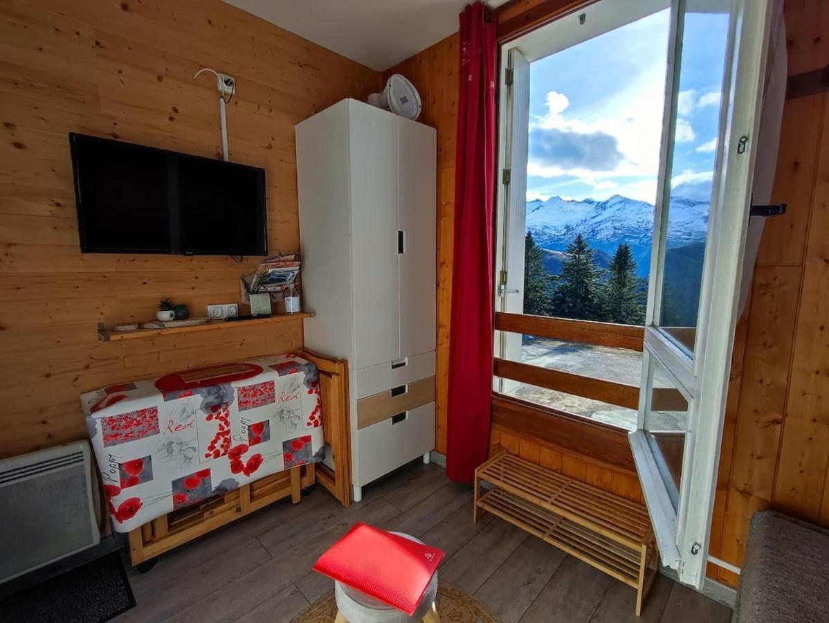 Le Petit Nid Rouge Apartment Ustou Exterior photo