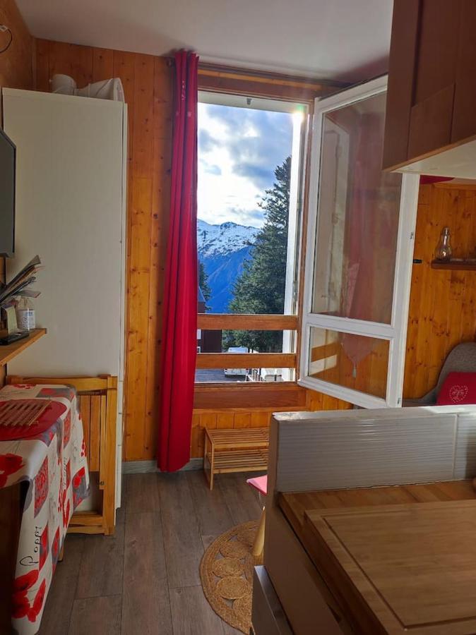 Le Petit Nid Rouge Apartment Ustou Exterior photo